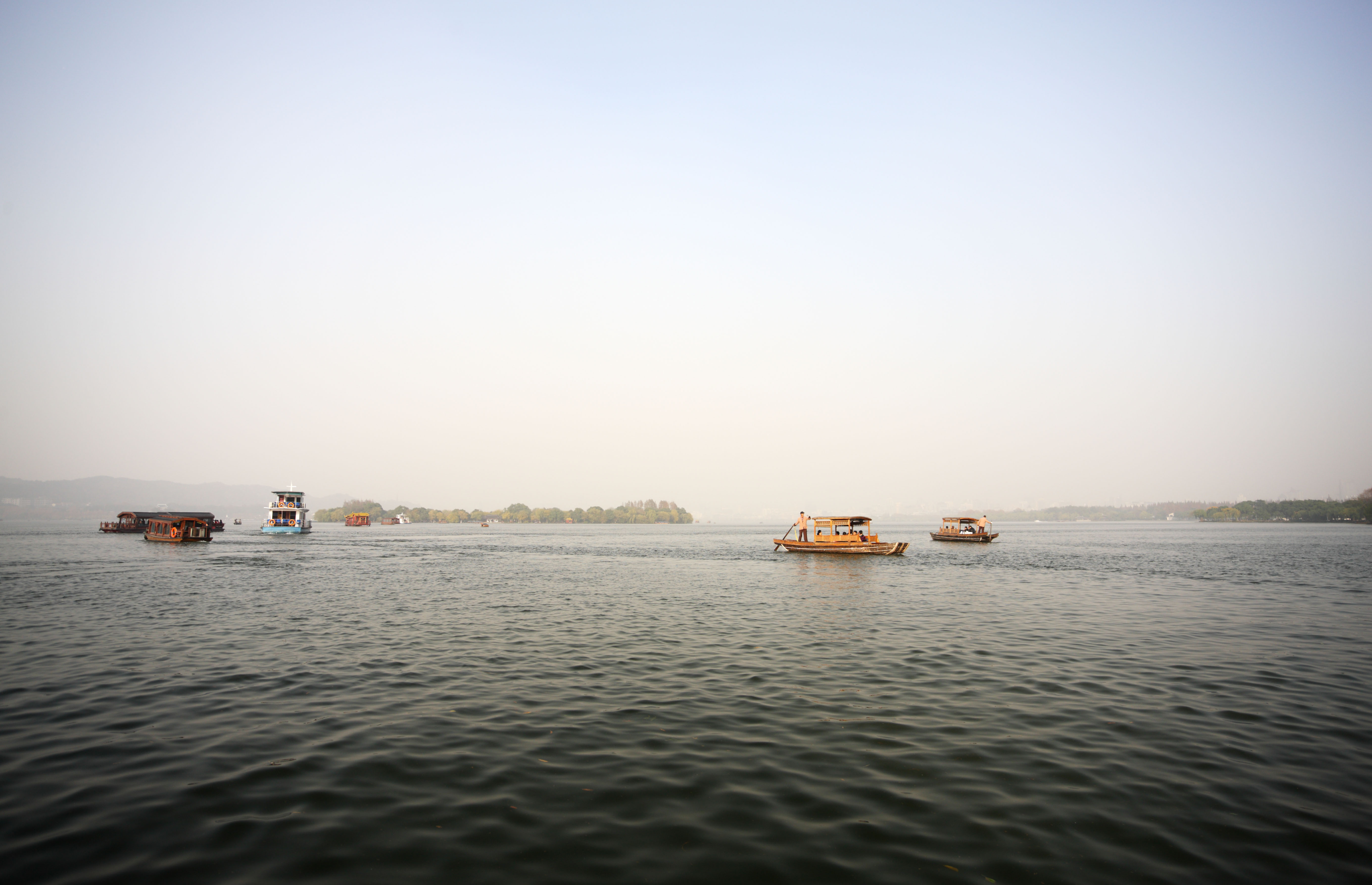photo,material,free,landscape,picture,stock photo,Creative Commons,Xi-hu lake, ship, Saiko, , The surface of the water