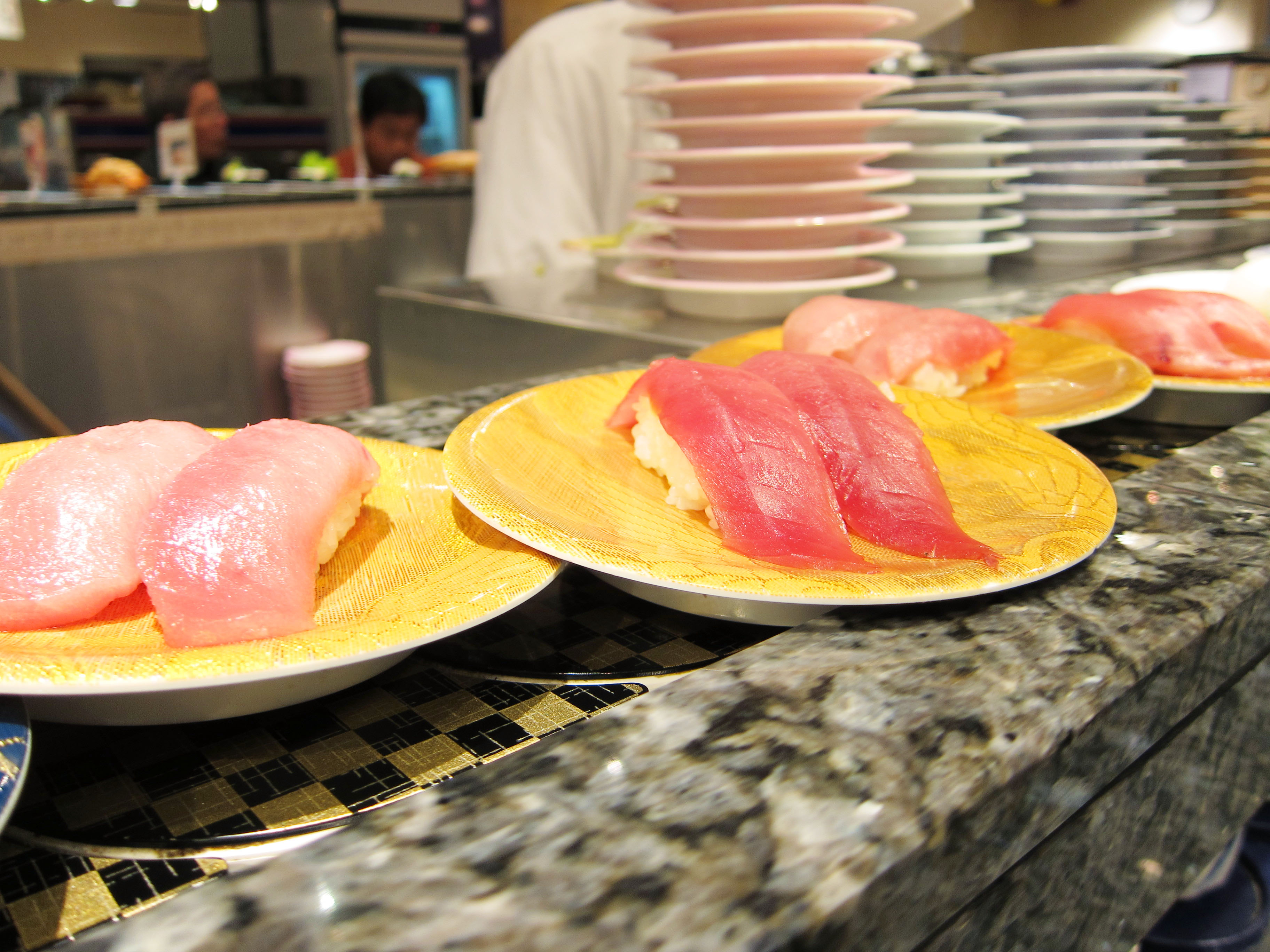 photo,material,free,landscape,picture,stock photo,Creative Commons,Belt-conveyor sushi, Sushi, Fatty tuna, tuna, Finger sushi