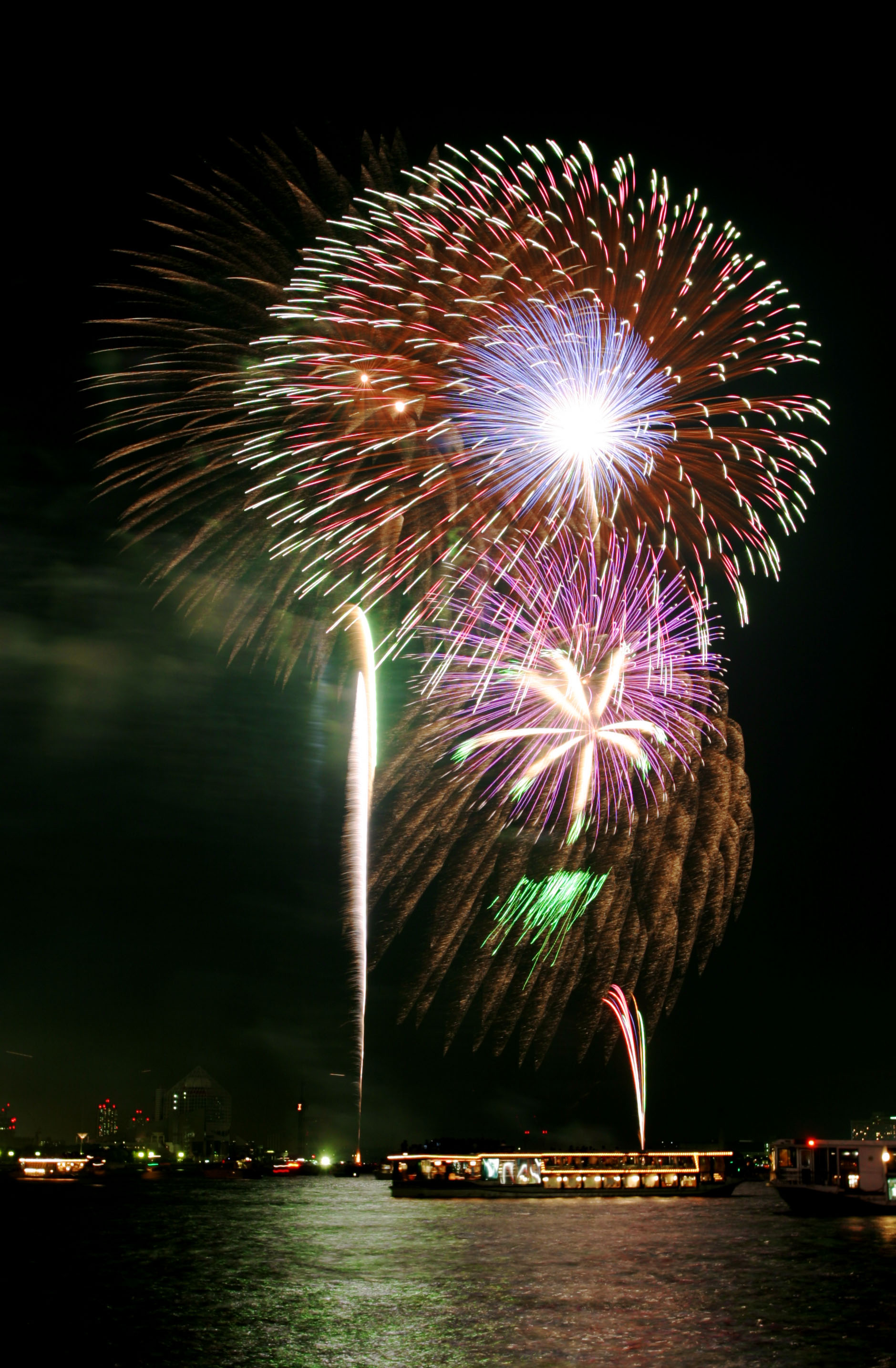 fotografia, materiale, libero il panorama, dipinga, fotografia di scorta,Baia di Tokio il grande fuochi artificiali, fuoco d'artificio, notte, lancio, uno-piede palla di fuoco d'artificio