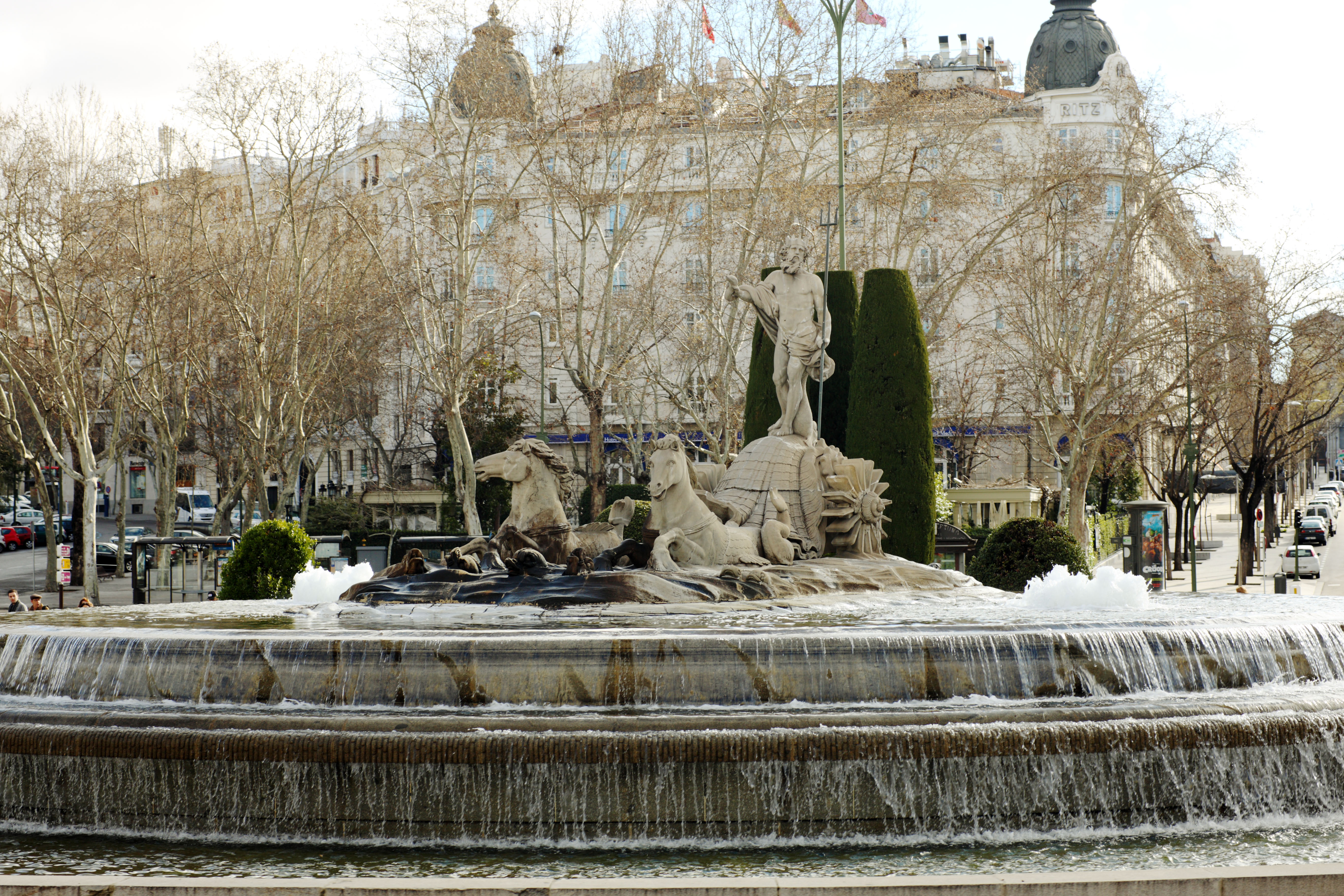 photo,material,free,landscape,picture,stock photo,Creative Commons,The fountain of the tours for the neighbor, , , , 