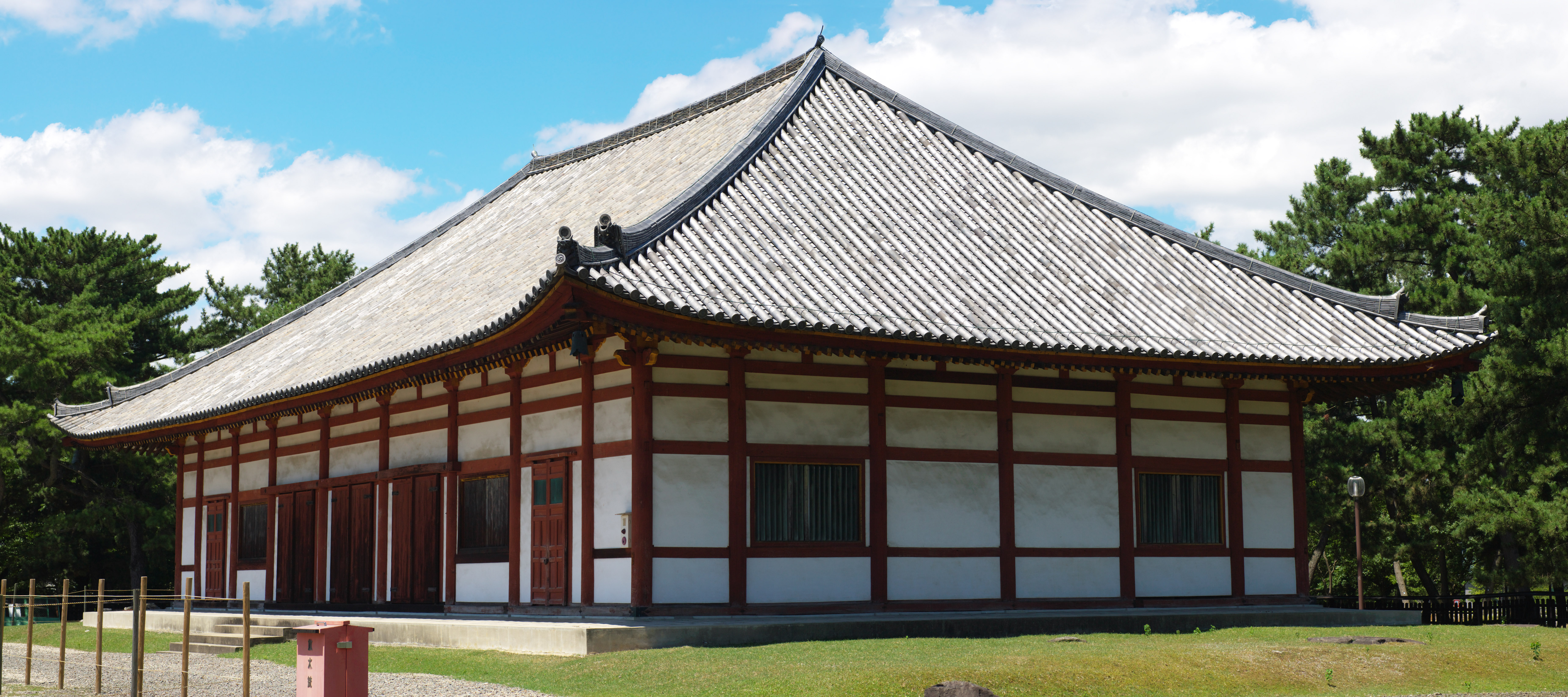 photo,material,free,landscape,picture,stock photo,Creative Commons,Kofuku-ji Temple temporary inner temple, Buddhism, wooden building, roof, world heritage