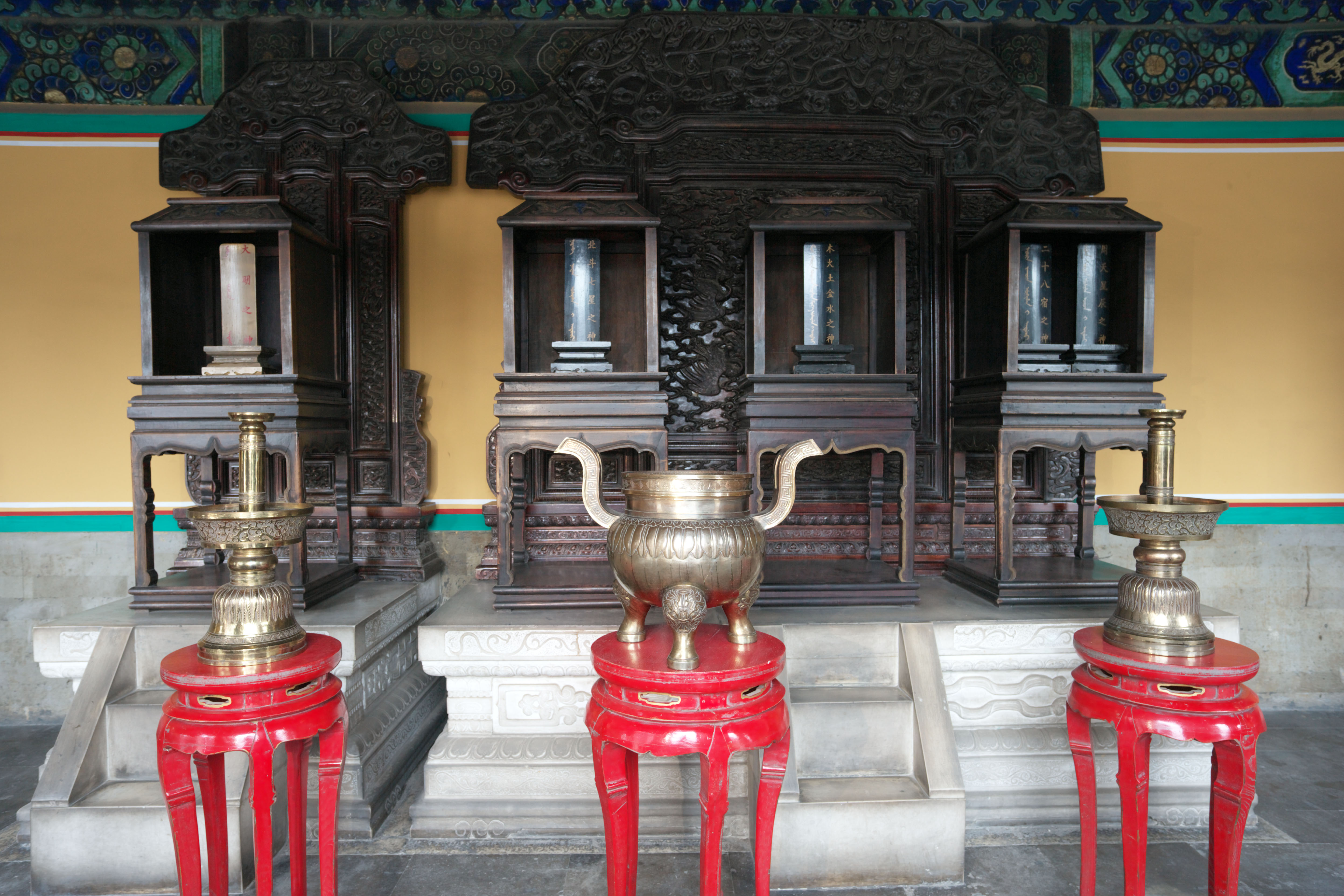 photo,material,free,landscape,picture,stock photo,Creative Commons,Temple of Heaven ancestral tablets, Shrine, Candle holder, Ding, Prayer