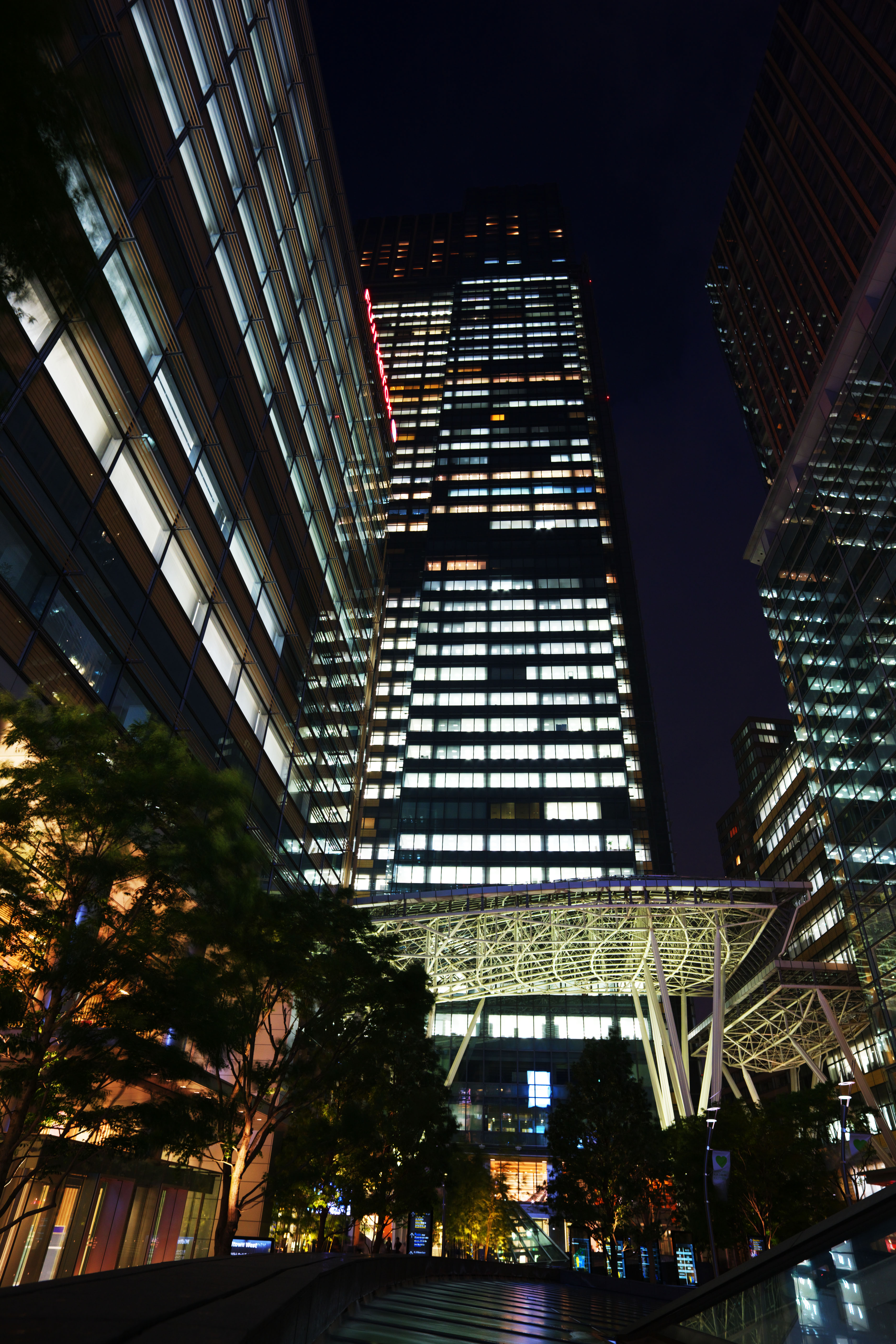 fotografia, materiale, libero il panorama, dipinga, fotografia di scorta,La notte del midtown di Tokio, Il centro, edificio a molti piani, Vetro, Un palazzo degli uffici