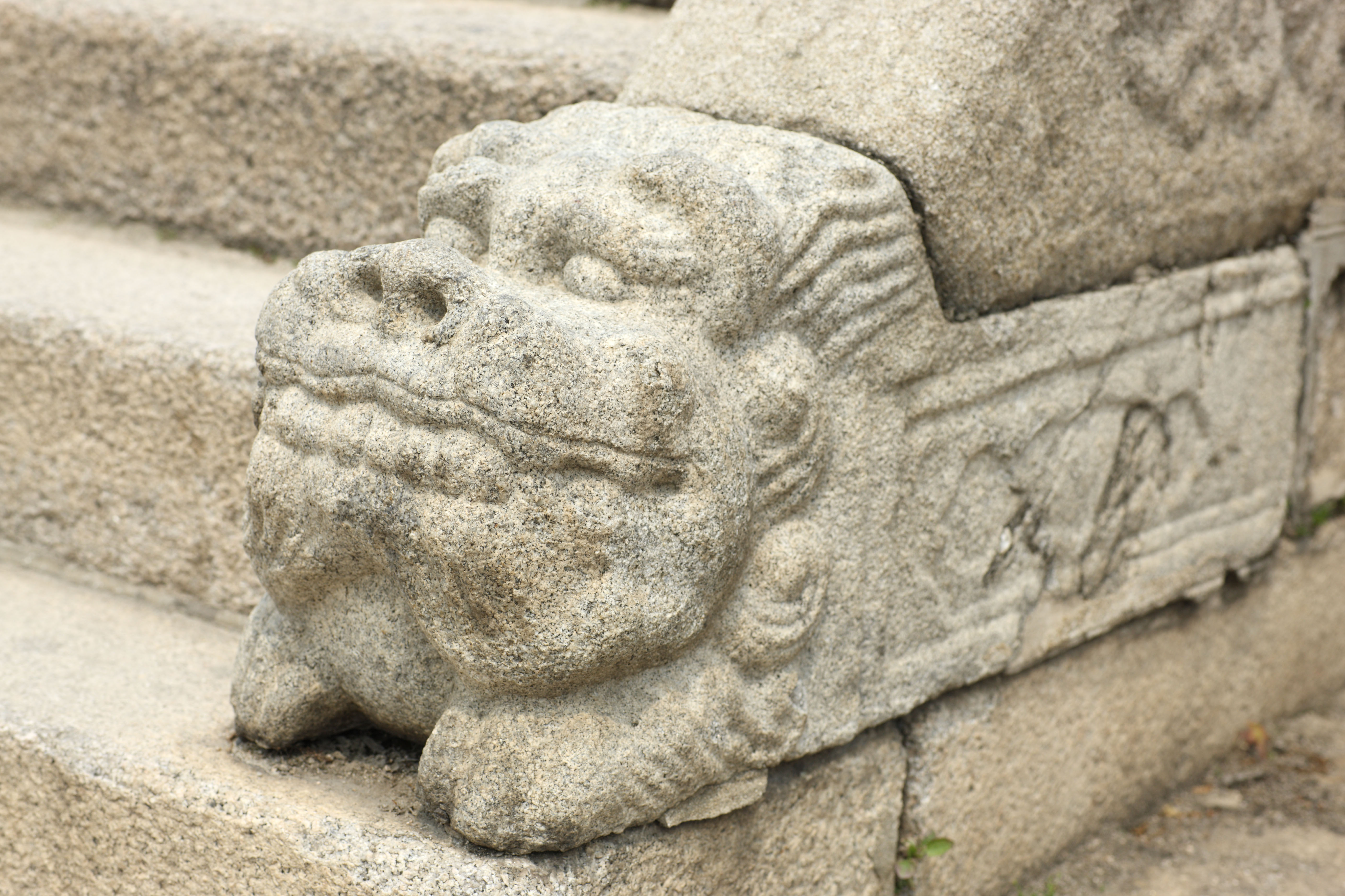photo,material,free,landscape,picture,stock photo,Creative Commons,The beast image of stairs of the benevolent administration, The Imperial Court architecture, stone statue, beast, stone stairway