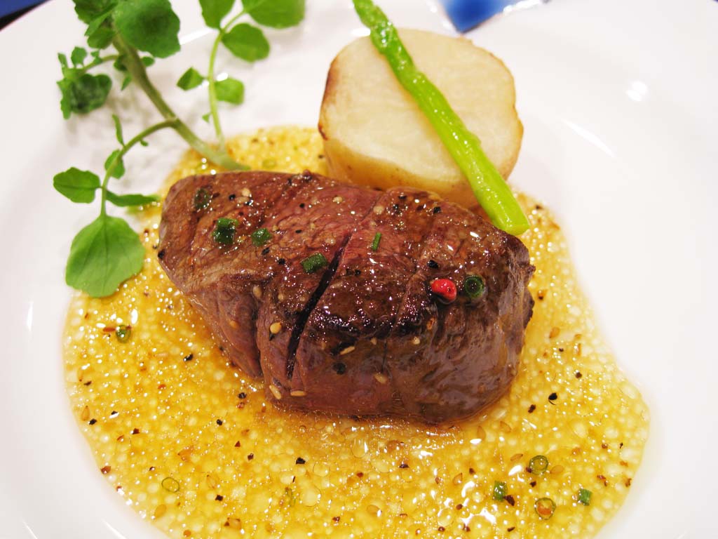 画像 ステーキのイラスト素材集 かわいい肉のイラストまとめ Naver まとめ