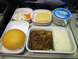 photo,material,free,landscape,picture,stock photo,Creative Commons,An in-flight meal, Rice, Salad, cake, Mineral water