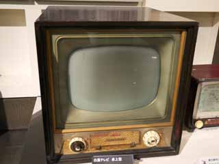 photo,material,free,landscape,picture,stock photo,Creative Commons,Cathode Ray Tube TV, , , , 