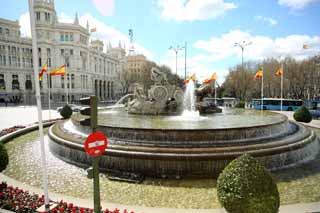 photo,material,free,landscape,picture,stock photo,Creative Commons,The fountain of Cibeles, , , , 