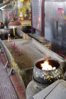 fotografia, material, livra, ajardine, imagine, proveja fotografia,Um proprietrio de incenso de Wat Sakhet, templo, Uma vara de incenso, Chama, Bangkok