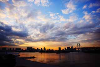 photo, la matire, libre, amnage, dcrivez, photo de la rserve,Crpuscule d'Odaiba, pont, nuage, cours de la date, le bord de la mer a dvelopp le centre de ville rcemment