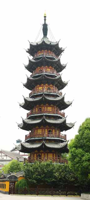 fotografia, materiale, libero il panorama, dipinga, fotografia di scorta,Un tempio di massa di Ryuge Ryuge ammassa torre, Buddismo, pagoda, Giallo, rimborso di torre di gentilezza