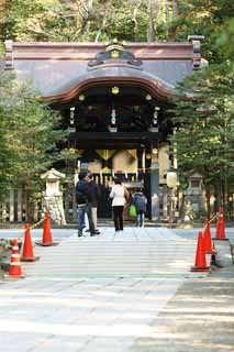 photo,material,free,landscape,picture,stock photo,Creative Commons,Hachiman-gu Shrine flag of surrender Shinto shrine, The studies accomplishment, Public Yoritomo Minamoto, Sanetomo Minamotono, It is black