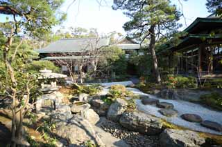 photo,material,free,landscape,picture,stock photo,Creative Commons,Hachiman-gu Shrine, , stone lantern, Japanese garden, The facilities