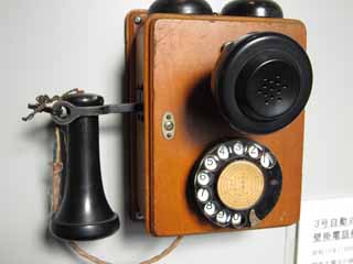 Foto, materiell, befreit, Landschaft, Bild, hat Foto auf Lager,Meiji-mura Village Museum Telefon, Telefon, Die Verwestlichung, Ein altes Telefon, Kulturelles Erbe