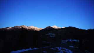 photo,material,free,landscape,picture,stock photo,Creative Commons,Yatsugatake whole view, Yatsugatake, winter mountain, Mountain climbing, The snow